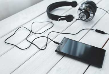 不拉梅vs法兰克福：德甲第18轮，升班马主场能否顶住“雄鹰”冲击？