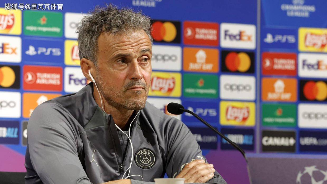 新科欧冠冠军再现妖星：恩里克提拔了16岁边后卫，主力其实才23岁